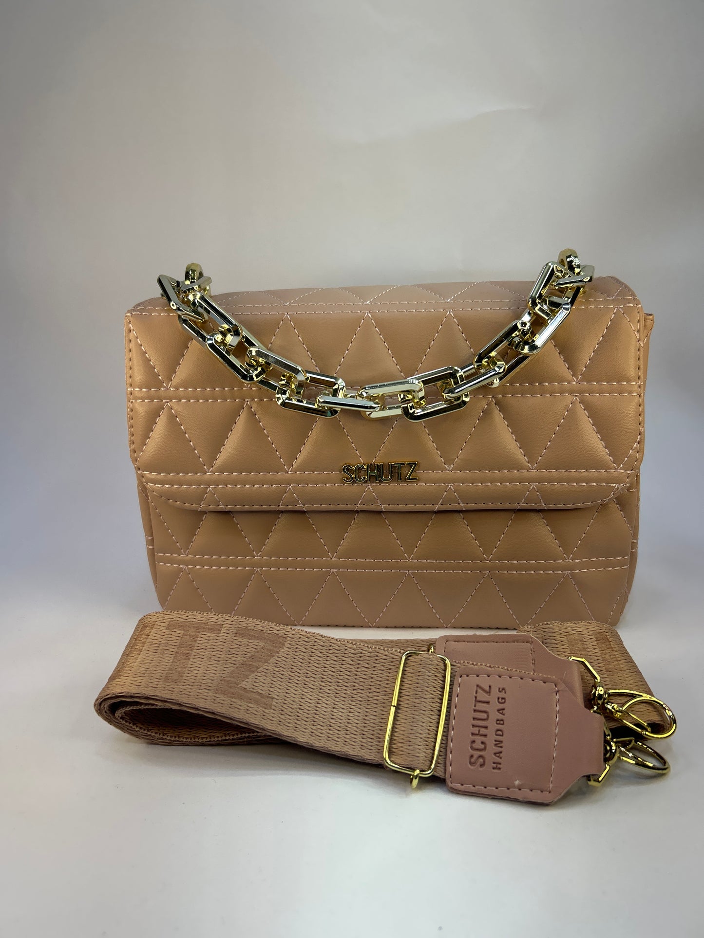 Bolsa com alça de corrente