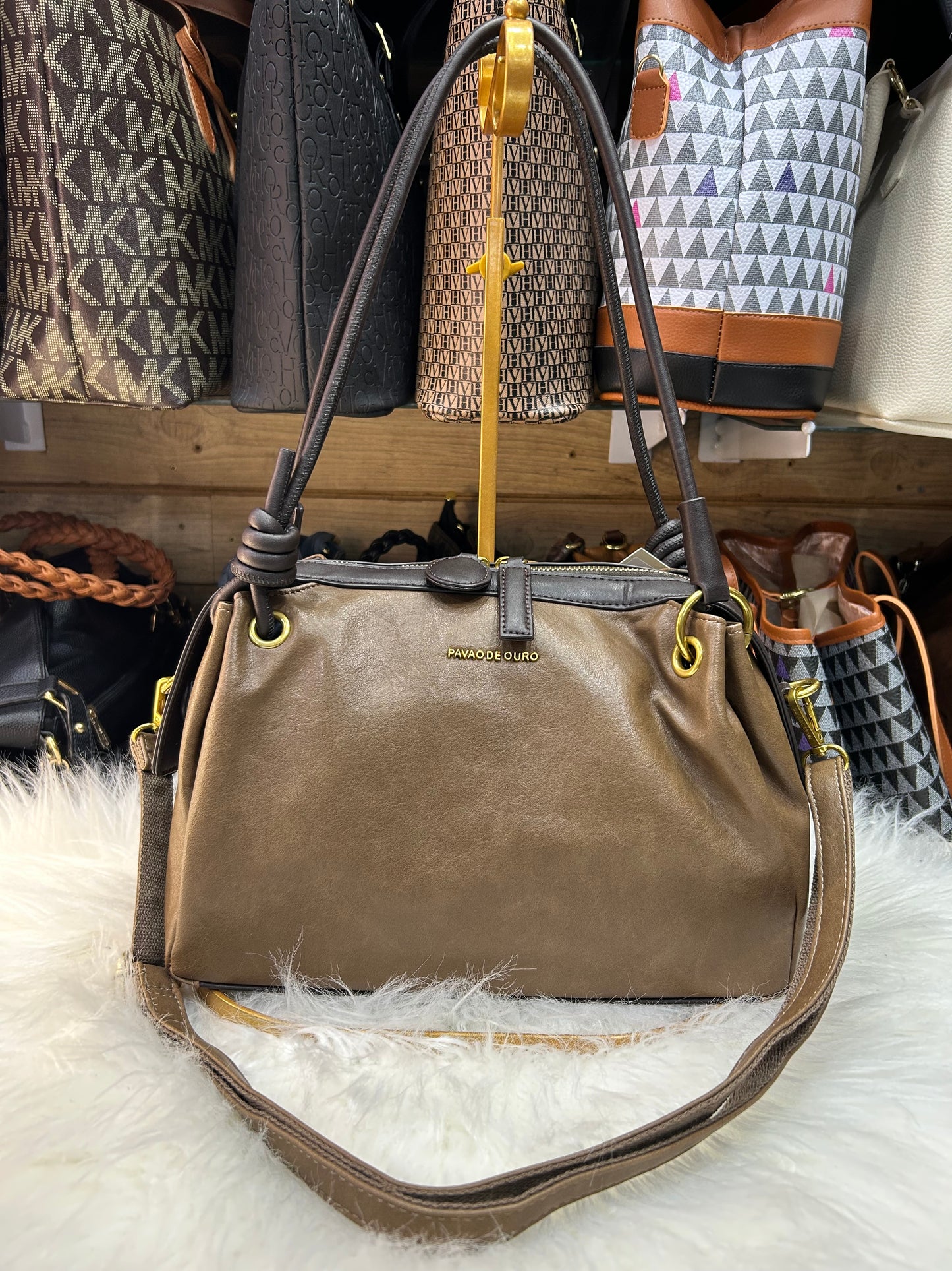 Bolsa corda pavão de ouro