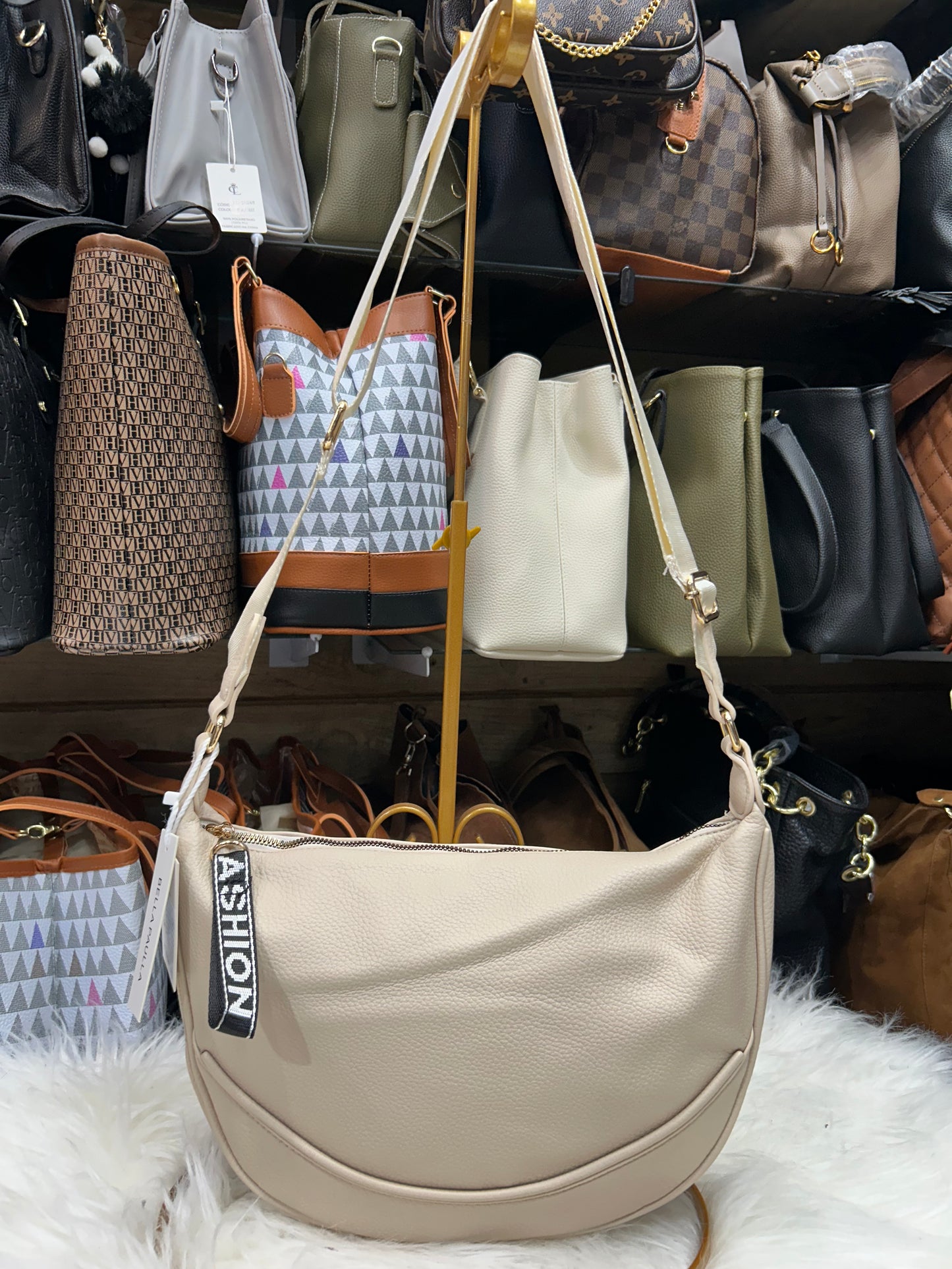 Bolsa canoa Bella Paula