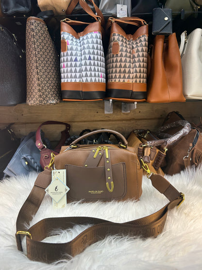 Bolsa frasqueira pavão de ouro