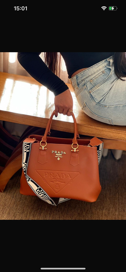 Bolsa bordada 2 alças