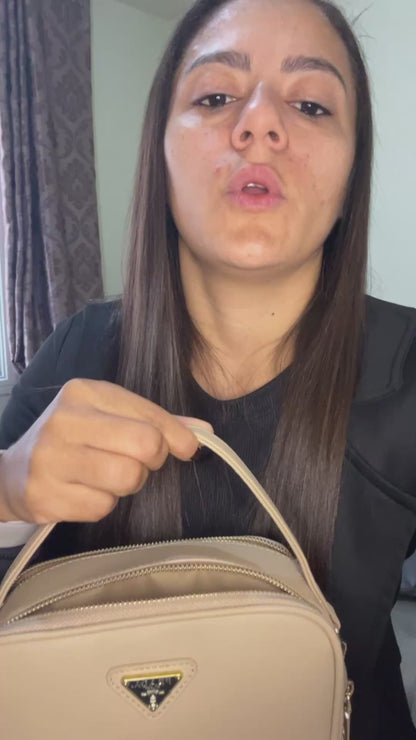 Bolsa com porta cartão